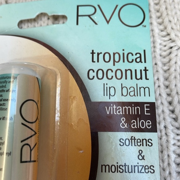New rare in package RVO tropical coconut lip balm vitamin E & aloe long lasting - Picture 2 of 6
